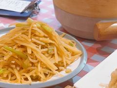 炝炒土豆丝-老郑家东北春饼(龙悦居店)