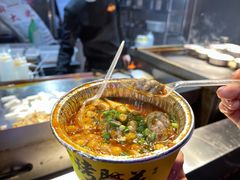 -八一路好吃街(雨田商务大厦店)