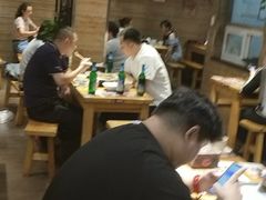 大堂-管氏翅吧(护国寺店)