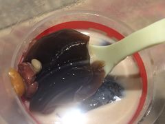 -八婆婆烧仙草(中山路店)