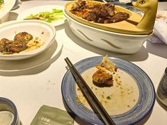 -八府香鸭·啫啫煲(华山路店)