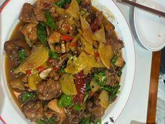 -鲁南仔·滕州炒鸡(经三路店)