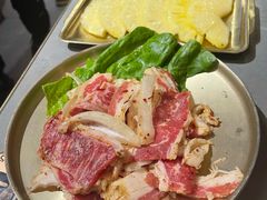 -围炉肉舍•炭烤活鳗•丹东海鲜烤肉(步行街店)