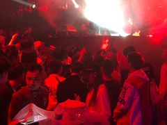 -Club Queen皇后酒吧