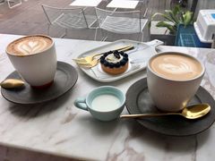 -UNI UNI(环亚凯瑟琳店)