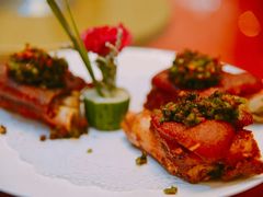 -半岛公馆(淞兴西路店)