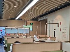 -海底捞火锅(新松江路生日主题店)