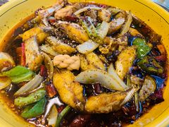 -休记光头香辣蟹干锅店(衣冠庙店)