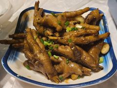 -霄汉牛三鲜湖北砂锅菜(万松园2店)