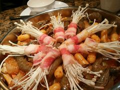 -黄记煌三汁焖锅(新佳丽江汉路店)
