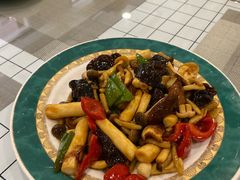 -李春秋驴肉火烧总店