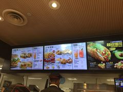 -肯德基(彩云城店)