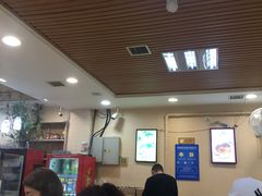 大堂-就这家旋转小火锅(西安路罗斯福店)