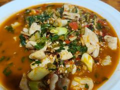 藿香肥肠-茅屋大酒店