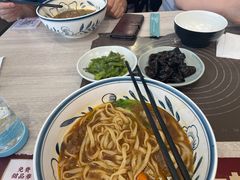 -康师傅私房牛肉面(马泉营奥莱店)