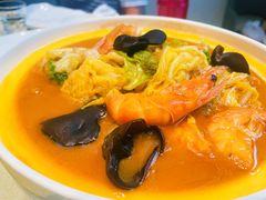 龙虾汤炖白菜-将相和·海鲜蒸饺大连菜