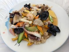 -宾朋海鲜饭庄(兴海路店)