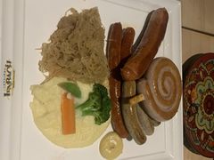 -LENBACH兰巴赫西餐啤酒坊(大连东港店)