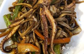 Squid Strips with Tea Tree Mushrooms