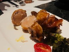 鲜虾胶酿脆皮鸡翅-港丽餐厅(高德置地店)