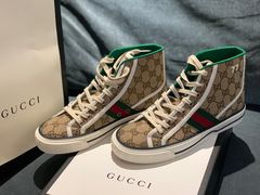 -Gucci(青岛海信广场店)