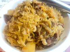 猪骨头烩酸菜-西贝莜面村(上海百联西郊店)