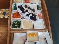 -芸南道·过桥米线(昆明老街旗舰店)