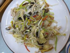 -六和聚传统烤鸭.天津菜(和平店)