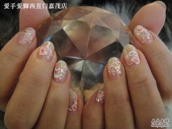 爱手爱脚彩绘甲-摩睫+皮肤管理·科学美容中心