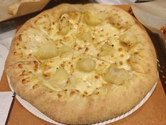 -达美乐比萨(红山店)