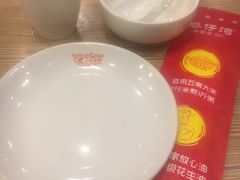-粤仔湾砂锅粥(广益哥伦布店)