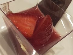-东方滨江大酒店·滨江厅
