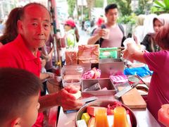 -詹爷爷乌节路街头冰淇淋