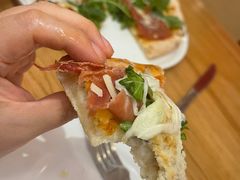 -城市大道红炉披萨烘焙坊