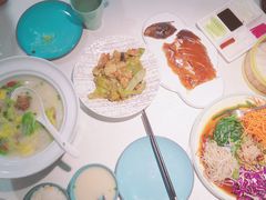 -车之谷·汽车文化主题餐厅(汽开店)