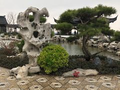 -上海滴水湖皇冠假日酒店