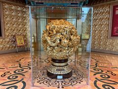 -华西龙希国际大酒店旅游观光景区