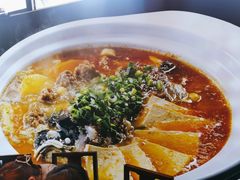 -川流不息·地道川菜·小龙虾(松东路店)