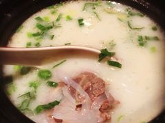 羊骨汤-新疆烧烤王(广灵店)