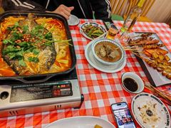 -東豫狼烧烤. 碳火烤鱼. 小龙虾(上海首店)