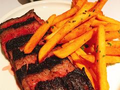 经典牛排配特色薯条-壳里西餐厅Coquille Seafood Bistro(蒙自路店)