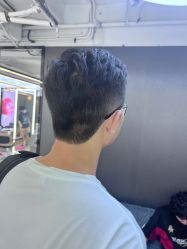 -藤野造型烫发染发