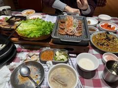 -益百岁牛尾汤主题餐厅(辛庄街店)