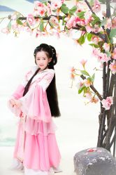 点击看大图 -九月鹰飞汉服摄影工作室