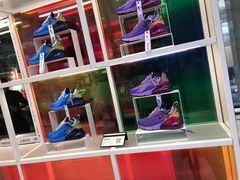 -NIKE品牌体验店(南京东路店)
