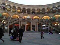 -王府井奥莱临潼小镇(临潼店)