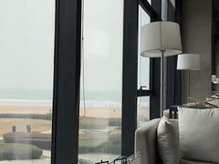 -青岛朗艺美术馆·海景咖啡