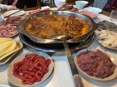 -九尺赵老四鲜鹅肠火锅