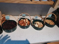 -蜜桃餐厅·伴山(绿宝广场店)