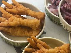 -两三事小郡肝串串香火锅(桂庙店)